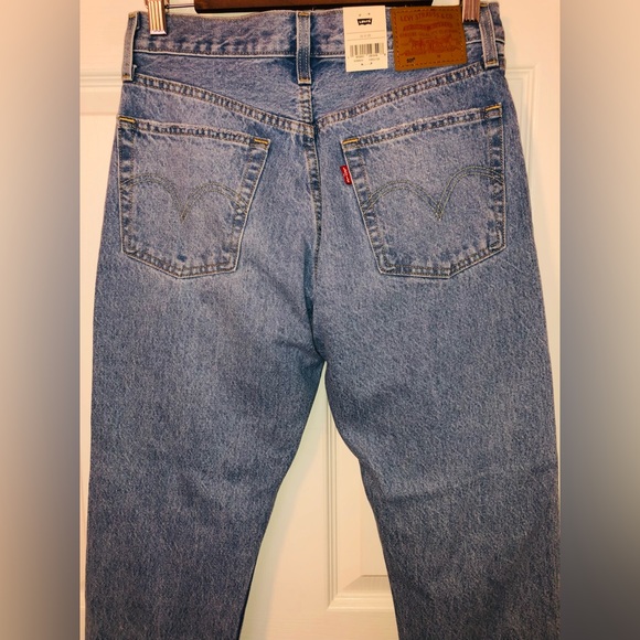 Levi’s 501 Original Cropped (26x28) - Picture 7 of 9